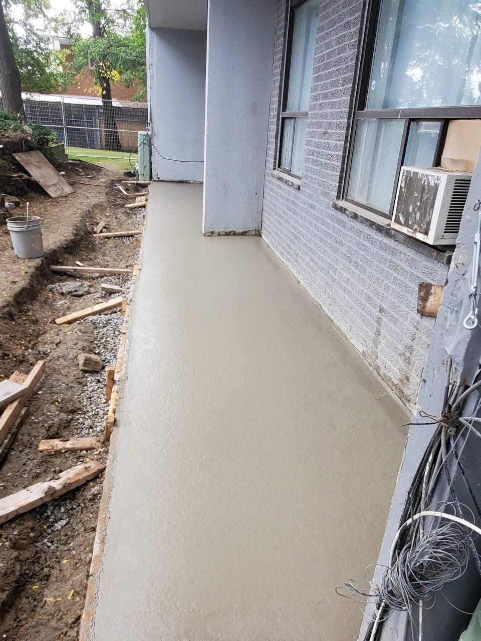 255 North Service Road Restoration