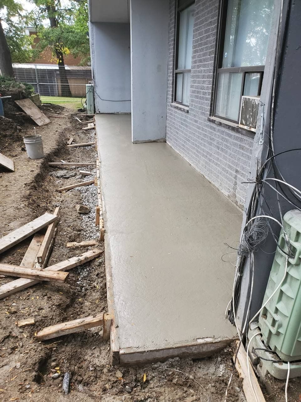 255 North Service Road Restoration