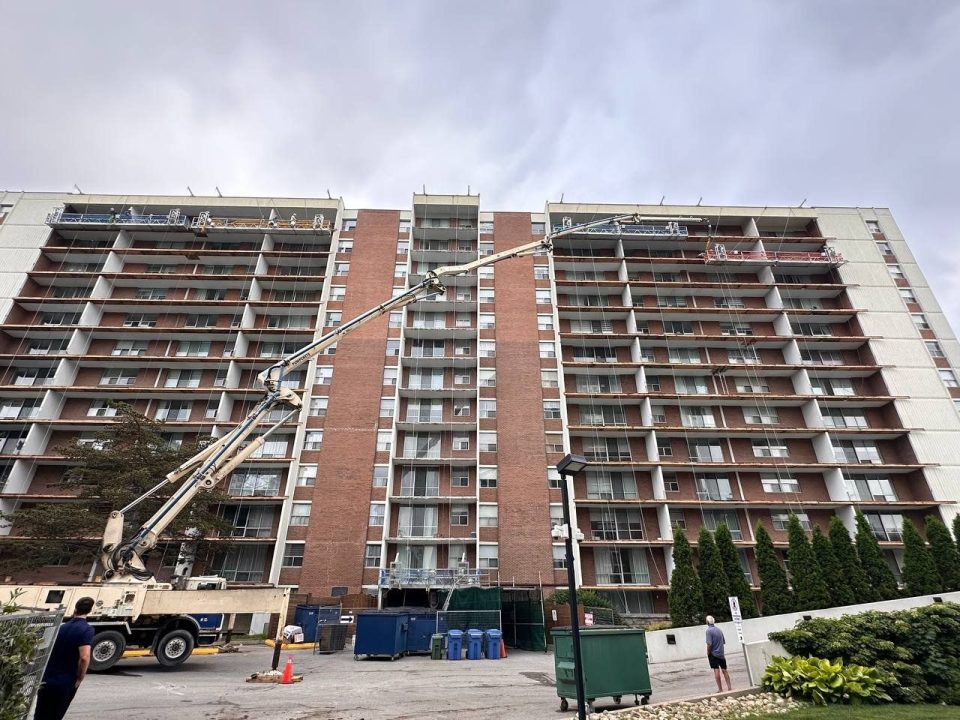4001–4005 Bayview Avenue Restoration