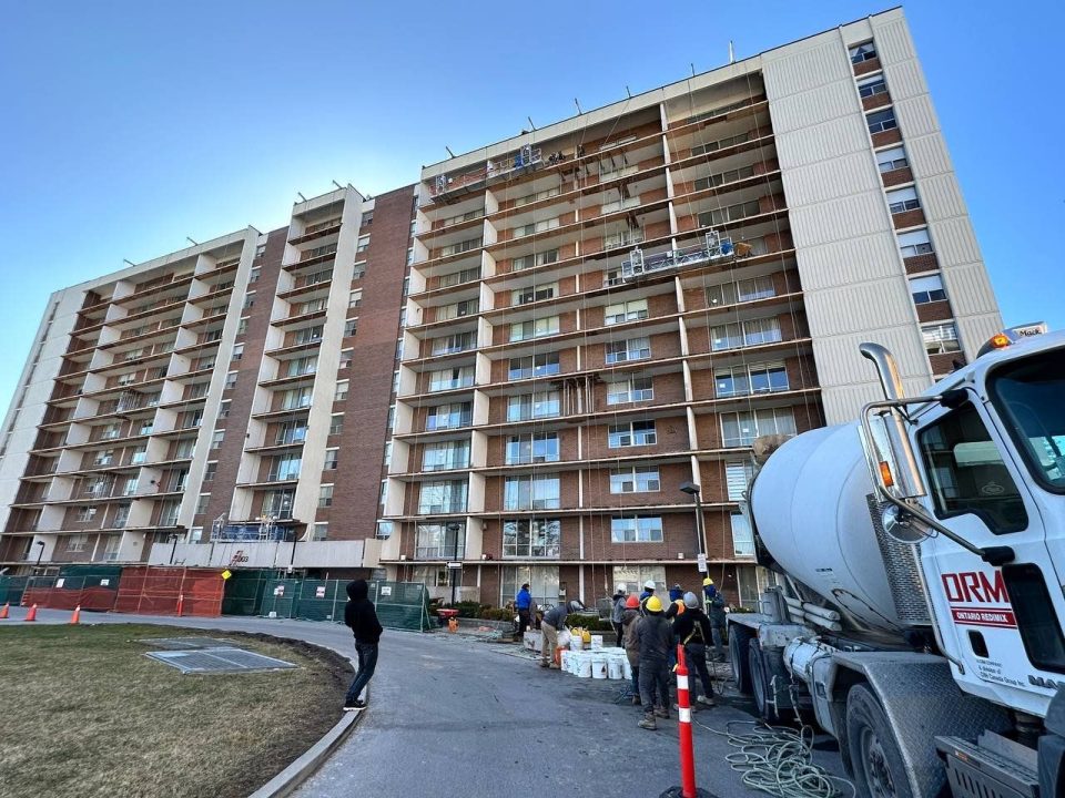 4001–4005 Bayview Avenue Restoration