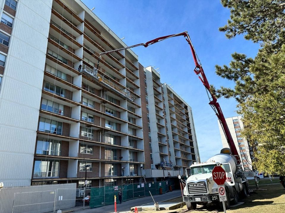 4001–4005 Bayview Avenue Restoration