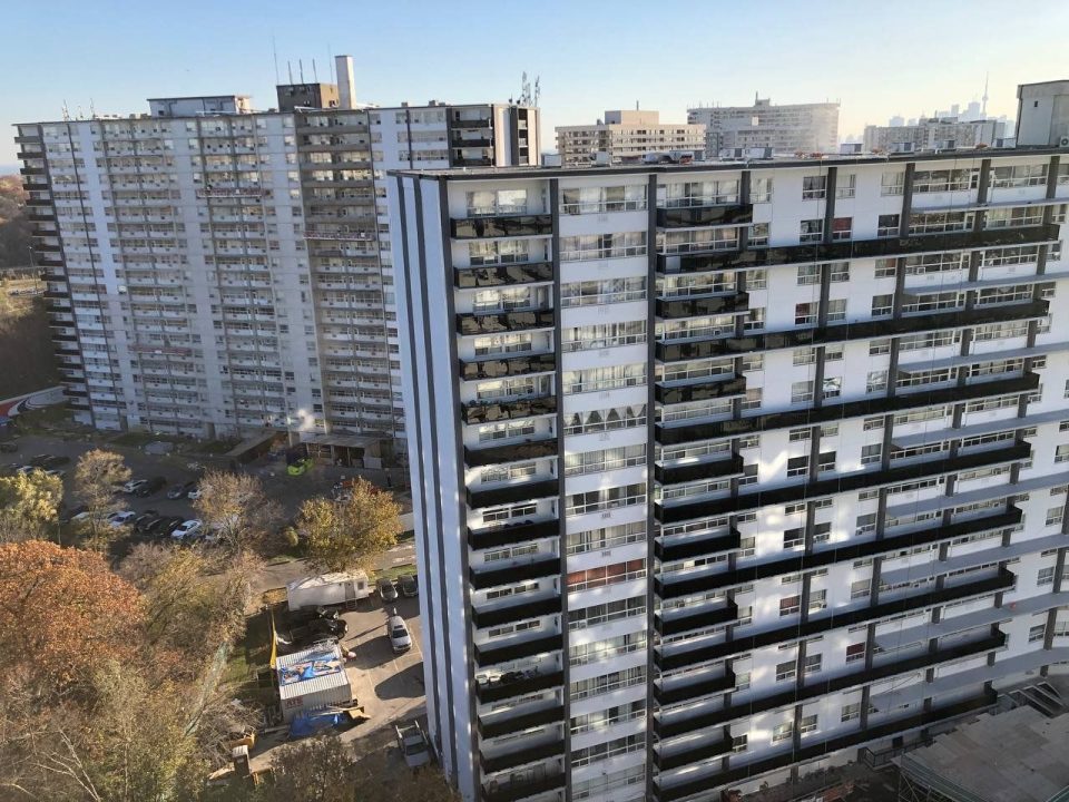 71 Thorncliffe Park Drive Restoration